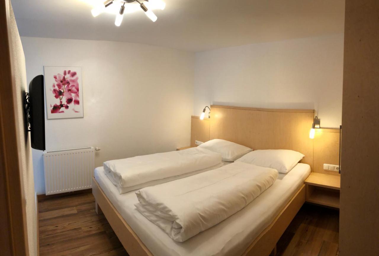 Hotel Garni Central - Zimmer - Studios - Apartments Kappl  Dış mekan fotoğraf