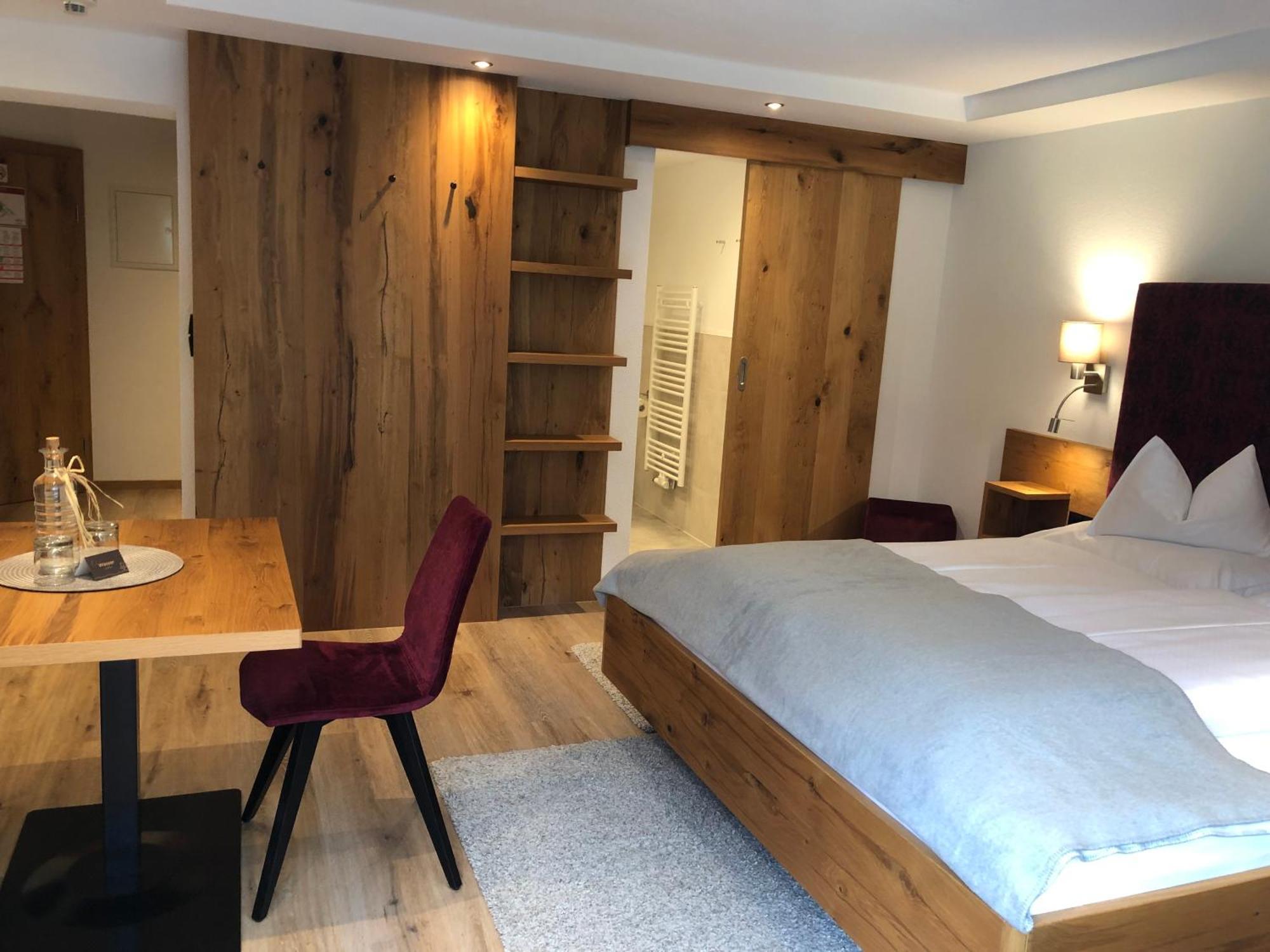 Hotel Garni Central - Zimmer - Studios - Apartments Kappl  Dış mekan fotoğraf