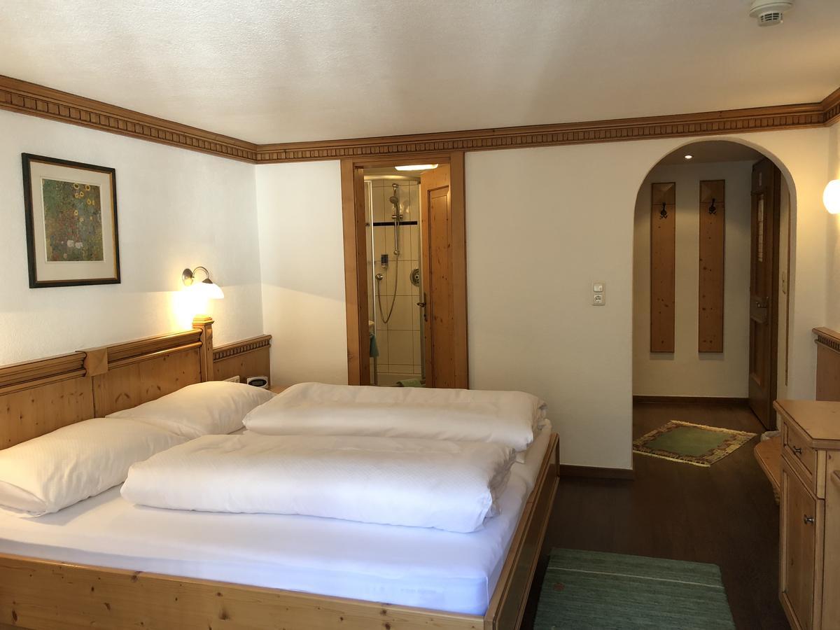 Hotel Garni Central - Zimmer - Studios - Apartments Kappl  Dış mekan fotoğraf